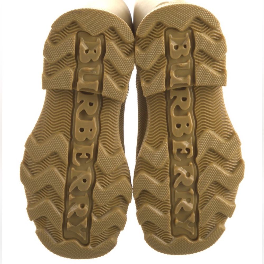 Burberry Rain Boots - Picture 5 of 5
